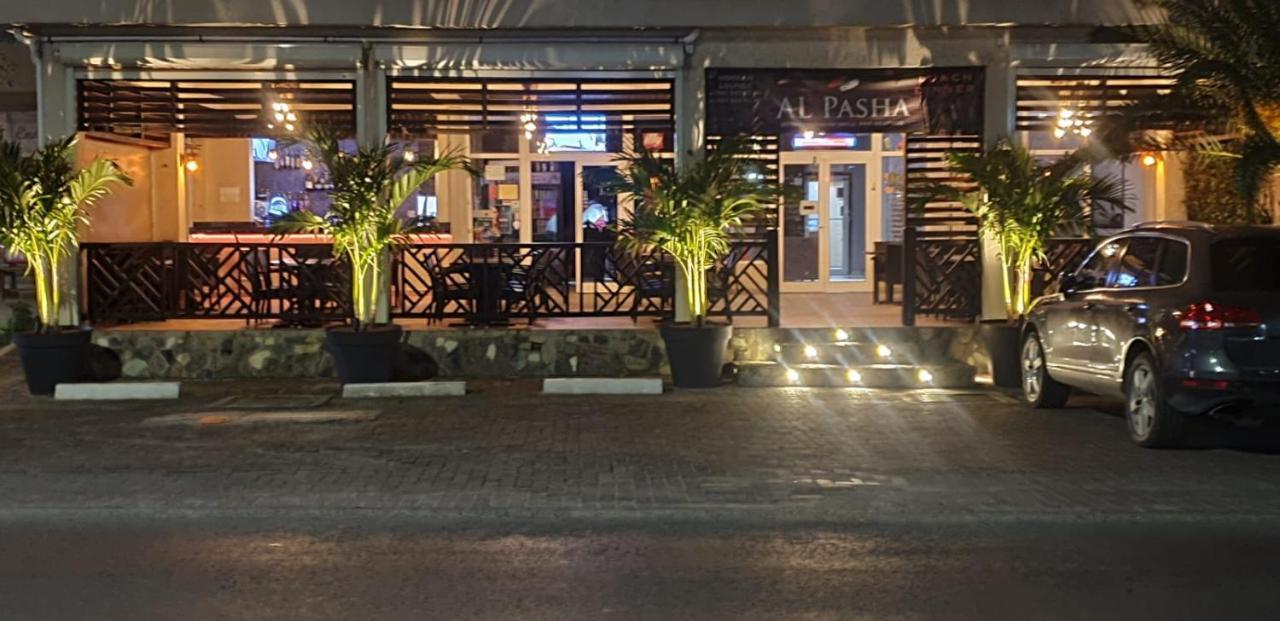 Travel Inn Hotel سيمبسون باي المظهر الخارجي الصورة